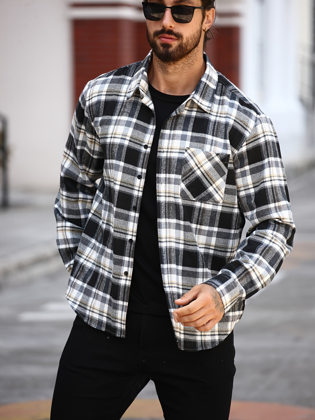Long Sleeve Shirt with Button Pockets