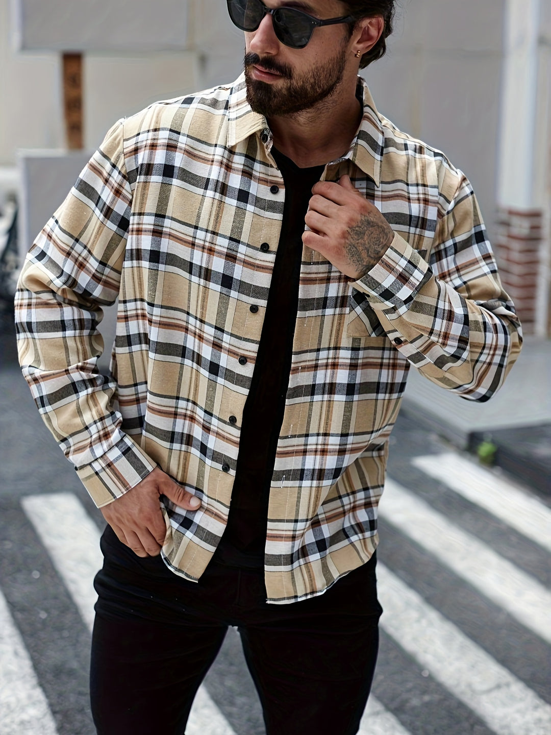 Long Sleeve Shirt with Button Pockets